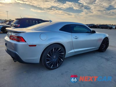 Trzecie zdjęcie samochodu z tyłu: 2014 CHEVROLET CAMARO LT VIN:2G1FB1E31E9165915 - miniatura