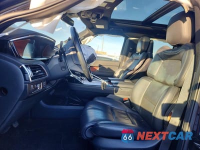 Zdjęcie 7 z 14 samochodu: 2024 LINCOLN NAVIGATOR RESERVE VIN:5LMJJ2LG6REL02715 - miniatura