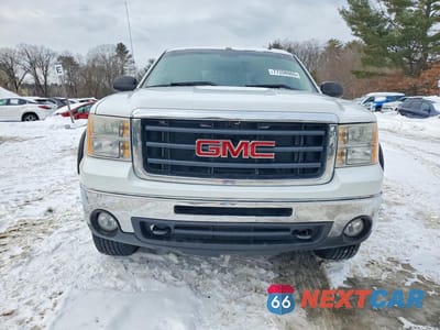 Piąte zdjęcie samochodu w środku: 2011 GMC SIERRA K1500 SLE VIN:3GTP2VE33BG310490 - miniatura