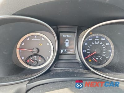 Zdjęcie 9 z 12 samochodu: 2016 HYUNDAI SANTA FE SE VIN:KM8SM4HFXGU163976 - miniatura