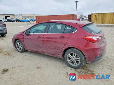 Drugie zdjęcie samochodu z przodu: 2018 CHEVROLET CRUZE LT VIN:3G1BE6SM1JS651024 - miniatura