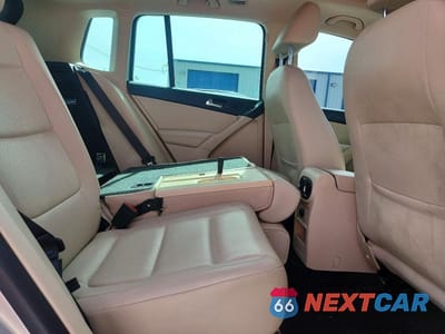 Zdjęcie 11 z 12 samochodu: 2013 VOLKSWAGEN TIGUAN S VIN:WVGAV3AXXDW587504 - miniatura