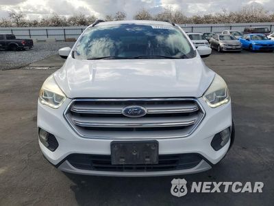 Piąte zdjęcie samochodu w środku: 2018 FORD ESCAPE SEL VIN:1FMCU0HD9JUA72166 - miniatura
