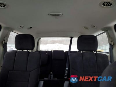 Zdjęcie 10 z 13 samochodu: 2013 DODGE GRAND CARAVAN SE VIN:2C4RDGBG3DR632968 - miniatura
