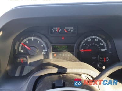 Zdjęcie 9 z 13 samochodu: 2010 FORD ECONOLINE E350 SUPER DUTY WAGON VIN:1FBSS3BL2ADA93193 - miniatura