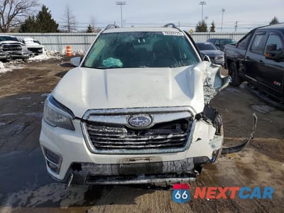 Piąte zdjęcie samochodu w środku: 2020 SUBARU FORESTER LIMITED VIN:JF2SKASC1LH410605 - miniatura