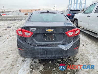 Zdjęcie 6 z 11 samochodu: 2018 CHEVROLET CRUZE LT VIN:1G1BE5SM6J7109345 - miniatura