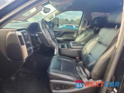 Zdjęcie 7 z 11 samochodu: 2018 CHEVROLET SILVERADO K2500 HEAVY DUTY LT VIN:1GC1KVEY0JF242876 - miniatura