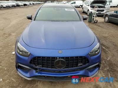 Piąte zdjęcie samochodu w środku: 2021 MERCEDES-BENZ E 63 AMG-S 4MATIC VIN:W1KZF8KBXMA881637 - miniatura