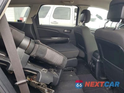 Zdjęcie 11 z 13 samochodu: 2020 DODGE JOURNEY SE VIN:3C4PDCAB3LT199329 - miniatura