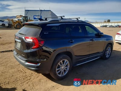 Trzecie zdjęcie samochodu z tyłu: 2024 GMC TERRAIN SLT VIN:3GKALVEG9RL295585 - miniatura