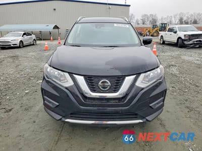 Piąte zdjęcie samochodu w środku: 2020 NISSAN ROGUE S VIN:JN8AT2MT8LW014889 - miniatura