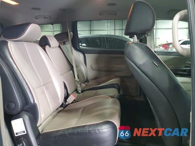 Zdjęcie 11 z 13 samochodu: 2021 KIA SEDONA EX VIN:KNDMB5C13M6674174 - miniatura