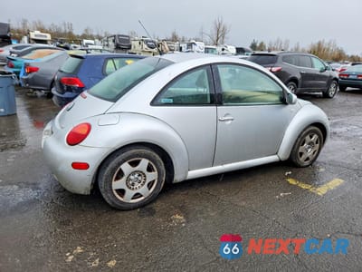 Trzecie zdjęcie samochodu z tyłu: 2001 VOLKSWAGEN NEW BEETLE GLS TDI VIN:3VWCP21C91M480869 - miniatura