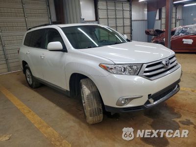 Czwarte zdjęcie samochodu z boku: 2012 TOYOTA HIGHLANDER VIN:5TDZA3EHXCS020844 - miniatura