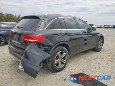 Trzecie zdjęcie samochodu z tyłu: 2019 MERCEDES BENZ GLC 300 4MATIC VIN:WDC0G4KB6KV158697 - miniatura