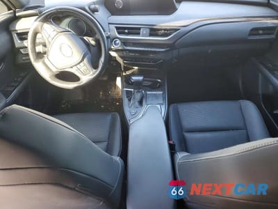Zdjęcie 8 z 13 samochodu: 2021 LEXUS UX 250H VIN:JTHP9JBH5M2037986 - miniatura