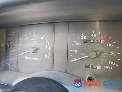 Zdjęcie 9 z 11 samochodu: 1989 FORD MUSTANG LX VIN:1FABP41A3KF223951 - miniatura