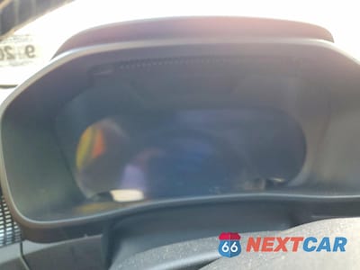 Zdjęcie 9 z 13 samochodu: 2021 VOLVO XC40 RECHARGE VIN:YV4ED3UR0M2600920 - miniatura