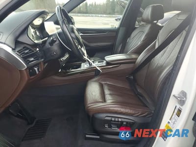 Zdjęcie 7 z 13 samochodu: 2017 BMW X5 XDR40E VIN:5UXKT0C30H0V96985 - miniatura