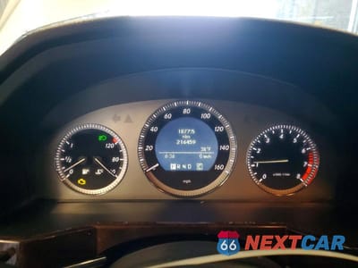 Zdjęcie 9 z 12 samochodu: 2010 MERCEDES-BENZ GLK 350 4MATIC VIN:WDCGG8HB7AF470128 - miniatura