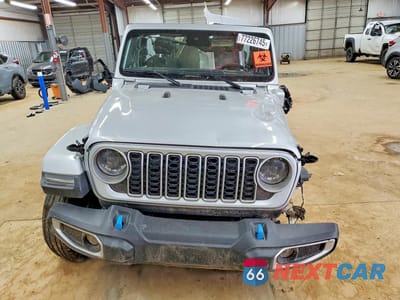 Piąte zdjęcie samochodu w środku: 2024 JEEP WRANGLER SAHARA 4XE VIN:1C4RJXP66RW293002 - miniatura