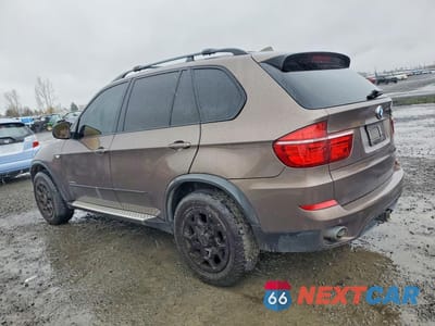 Drugie zdjęcie samochodu z przodu: 2011 BMW X5 VIN:5UXZW0C57BL656595 - miniatura