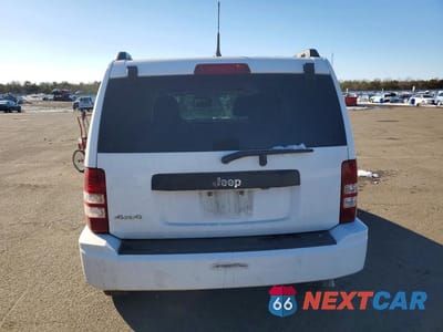 Zdjęcie 6 z 13 samochodu: 2011 JEEP LIBERTY SPORT VIN:1J4PN2GK4BW536110 - miniatura