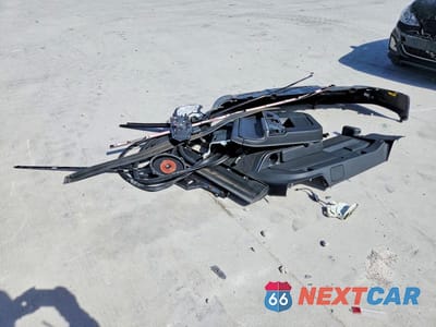 Zdjęcie 13 z 13 samochodu: 2025 RIVIAN R1S ADVENTURE VIN:7PDSGBBA8SN049869 - miniatura