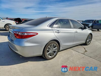 Trzecie zdjęcie samochodu z tyłu: 2015 TOYOTA CAMRY HYBRID VIN:4T1BD1FK7FU146081 - miniatura