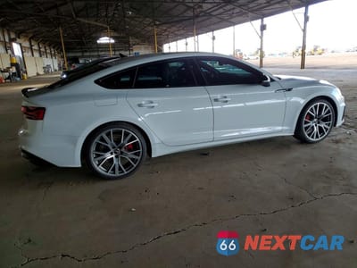 Trzecie zdjęcie samochodu z tyłu: 2025 AUDI A5 PREMIUM PLUS 45 VIN:WAUFACF57SA001684 - miniatura
