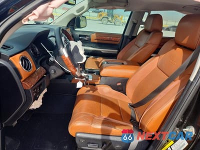 Zdjęcie 7 z 11 samochodu: 2015 TOYOTA TUNDRA CREWMAX 1794 VIN:5TFGY5F12FX173510 - miniatura