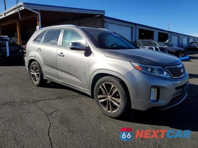 Czwarte zdjęcie samochodu z boku: 2014 KIA SORENTO SX LIMITED VIN:5XYKWDA71EG449425 - miniatura