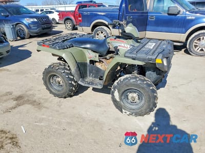 Czwarte zdjęcie samochodu z boku: 2005 POLARIS SPORTSMAN 500 VIN:4XAMH50A05A380482 - miniatura