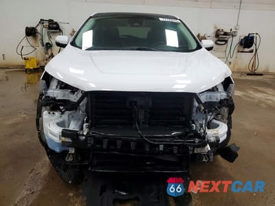 Piąte zdjęcie samochodu w środku: 2020 FORD EDGE SEL VIN:2FMPK4J99LBB27700 - miniatura