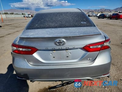 Zdjęcie 6 z 13 samochodu: 2018 TOYOTA CAMRY SE VIN:4T1B11HK2JU095975 - miniatura