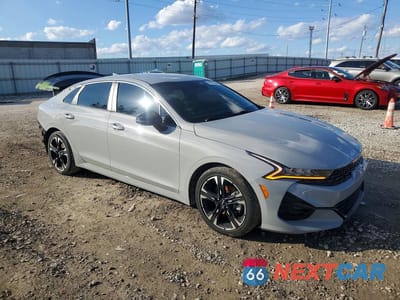 Czwarte zdjęcie samochodu z boku: 2023 KIA K5 GT-LINE VIN:5XXG64J23PG172813 - miniatura