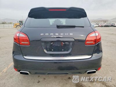 Zdjęcie 6 z 12 samochodu: 2014 PORSCHE CAYENNE VIN:WP1AA2A22ELA06044 - miniatura