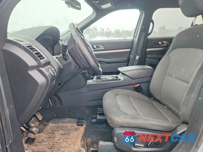 Zdjęcie 7 z 13 samochodu: 2018 FORD EXPLORER XLT VIN:1FM5K8D86JGC89663 - miniatura