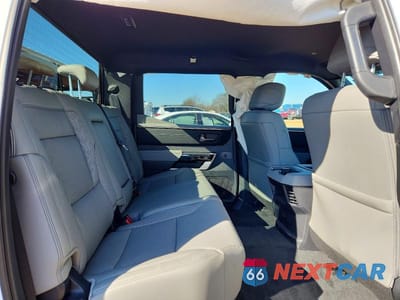 Zdjęcie 10 z 12 samochodu: 2025 TOYOTA TUNDRA CREWMAX LIMITED VIN:5TFJA5DB4SX326792 - miniatura