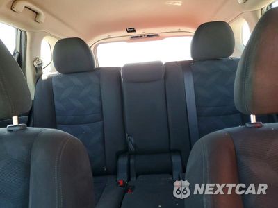 Zdjęcie 10 z 13 samochodu: 2015 NISSAN ROGUE S VIN:KNMAT2MT5FP577988 - miniatura
