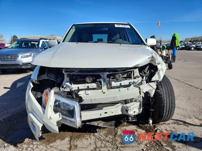 Piąte zdjęcie samochodu w środku: 2012 SUZUKI GRAND VITARA PREMIUM VIN:JS3TD0D29C4101226 - miniatura