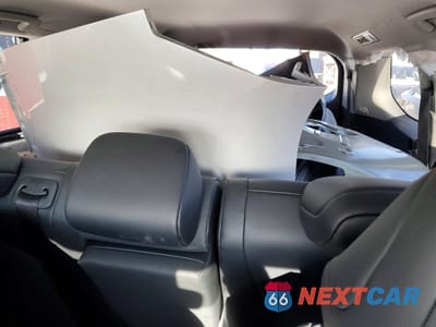 Zdjęcie 10 z 14 samochodu: 2025 TOYOTA GRAND HIGHLANDER VIN:5TDACAB57SS059296 - miniatura