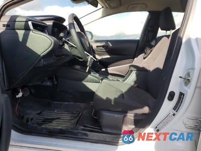 Zdjęcie 7 z 13 samochodu: 2024 TOYOTA COROLLA LE VIN:JTDBCMFE4RJ033469 - miniatura