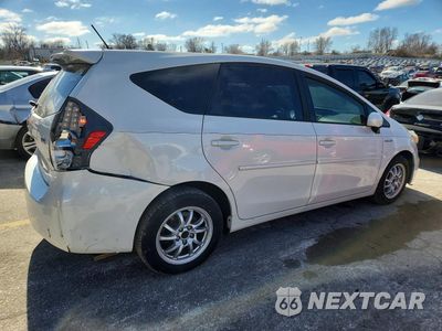 Trzecie zdjęcie samochodu z tyłu: 2012 TOYOTA PRIUS V VIN:JTDZN3EU9C3104298 - miniatura
