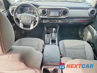 Zdjęcie 8 z 11 samochodu: 2019 TOYOTA TACOMA DOUBLE CAB VIN:5TFAX5GN9KX156966 - miniatura