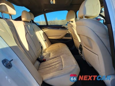 Zdjęcie 10 z 12 samochodu: 2017 BMW 540 XI VIN:WBAJE7C33HG887629 - miniatura