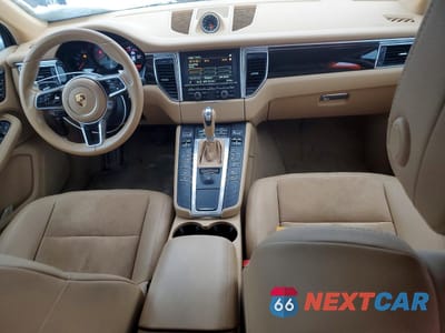 Zdjęcie 8 z 12 samochodu: 2016 PORSCHE MACAN S VIN:WP1AB2A57GLB51462 - miniatura