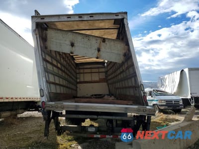 Zdjęcie 6 z 12 samochodu: 2019 FREIGHTLINER M2 106 MED - SEMI TRUCK VIN:3ALACWFC3KDKB8914 - miniatura