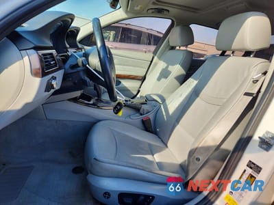 Zdjęcie 7 z 11 samochodu: 2011 BMW 328 XI SULEV VIN:WBAPK5C56BA657070 - miniatura